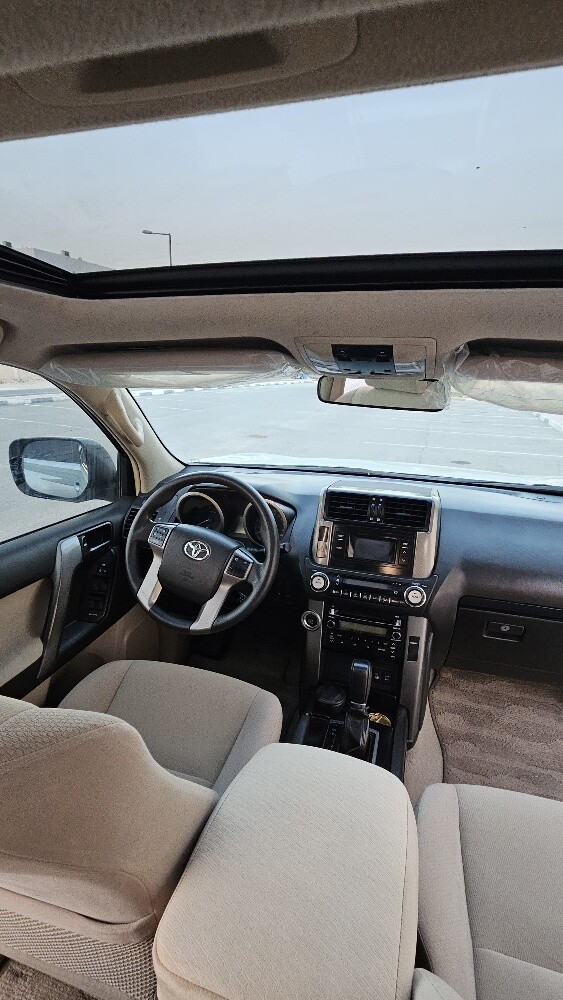 Prado with sunroof - 2