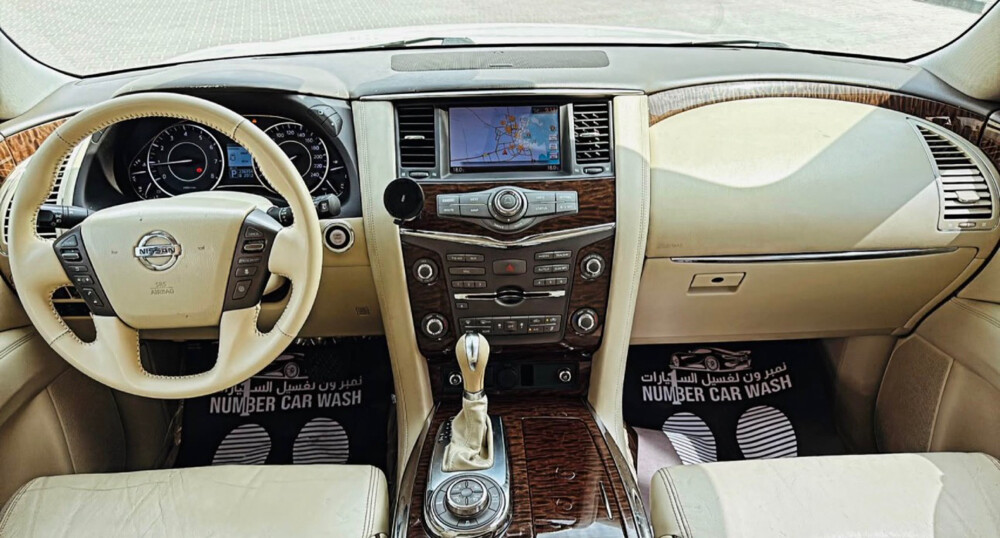 Nissan Patrol 2012 (First Reg. 2014 - 8