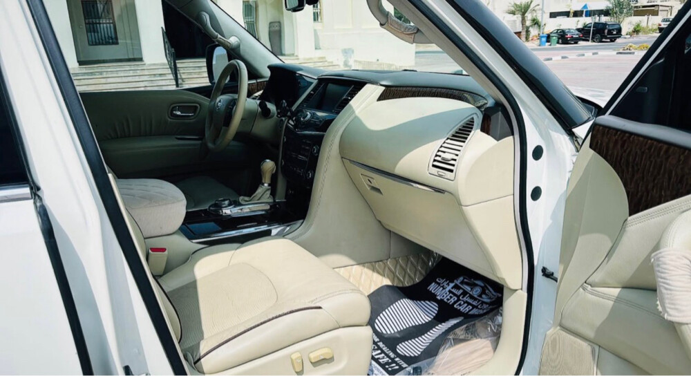 Nissan Patrol 2012 (First Reg. 2014 - 7