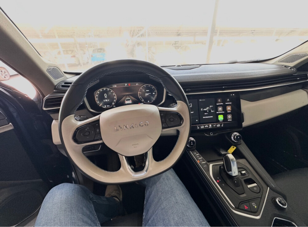 Lynk and co 01 - 5