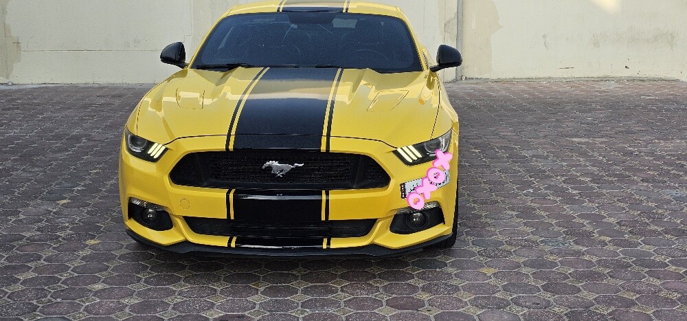 Mustang GT Premium - 2