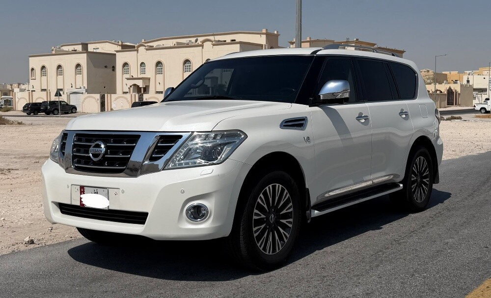 Nissan patrol platinum 2014 255000k - 1