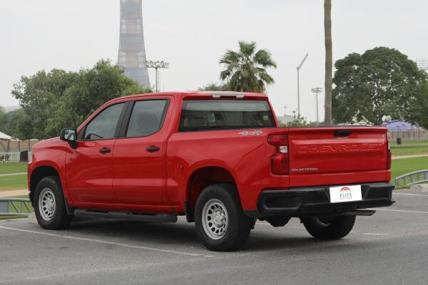 Chevrolet Silverado - LS    2021 - 7