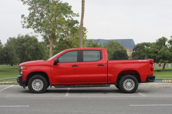 Chevrolet Silverado - LS    2021 - 4
