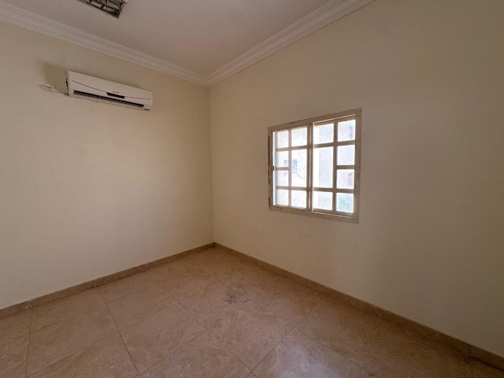 Villa in Umm Salal Ali, outside maj - 3