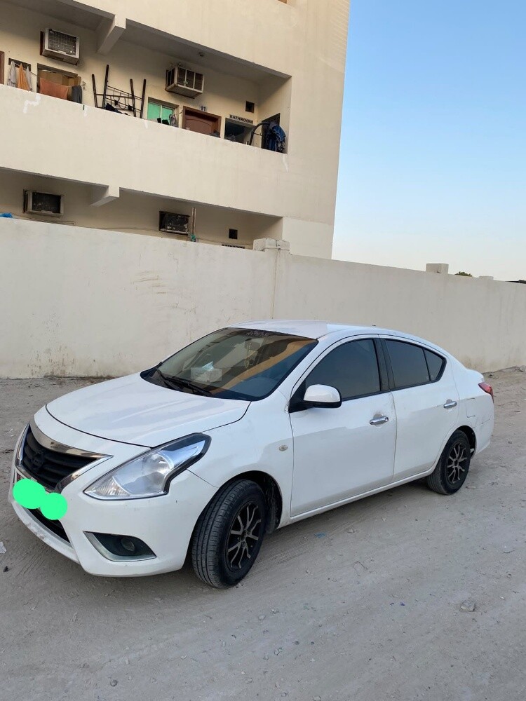 Nissan sunny - 4