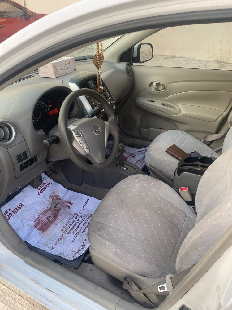 Nissan sunny - 14