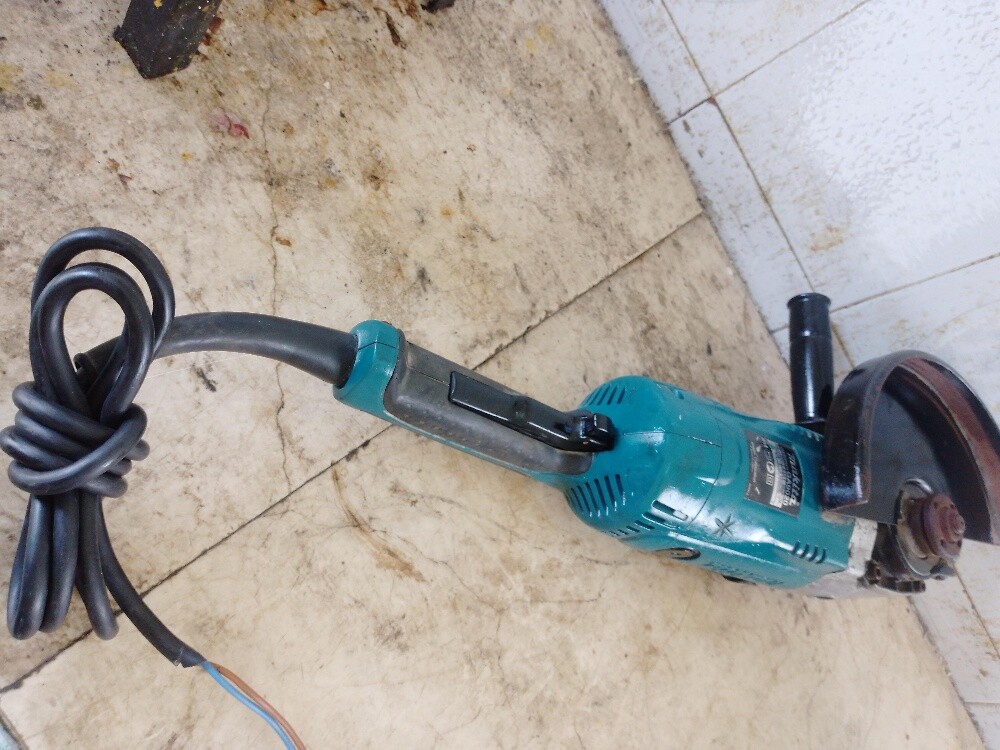 makita grinder big size - 3