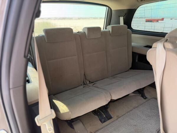 Toyota Sequoia SR5 2012 - 13