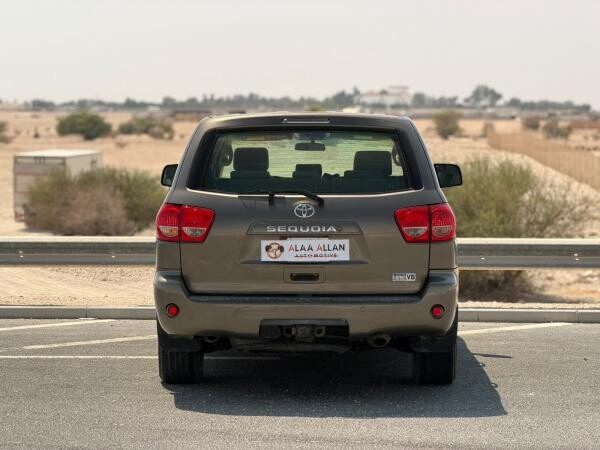 Toyota Sequoia SR5 2012 - 5