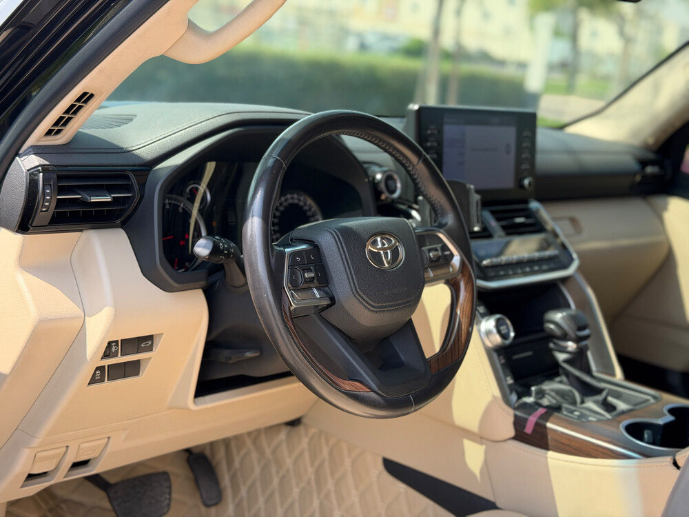 Toyota Land Cruiser GXR Twin Turbo  - 8