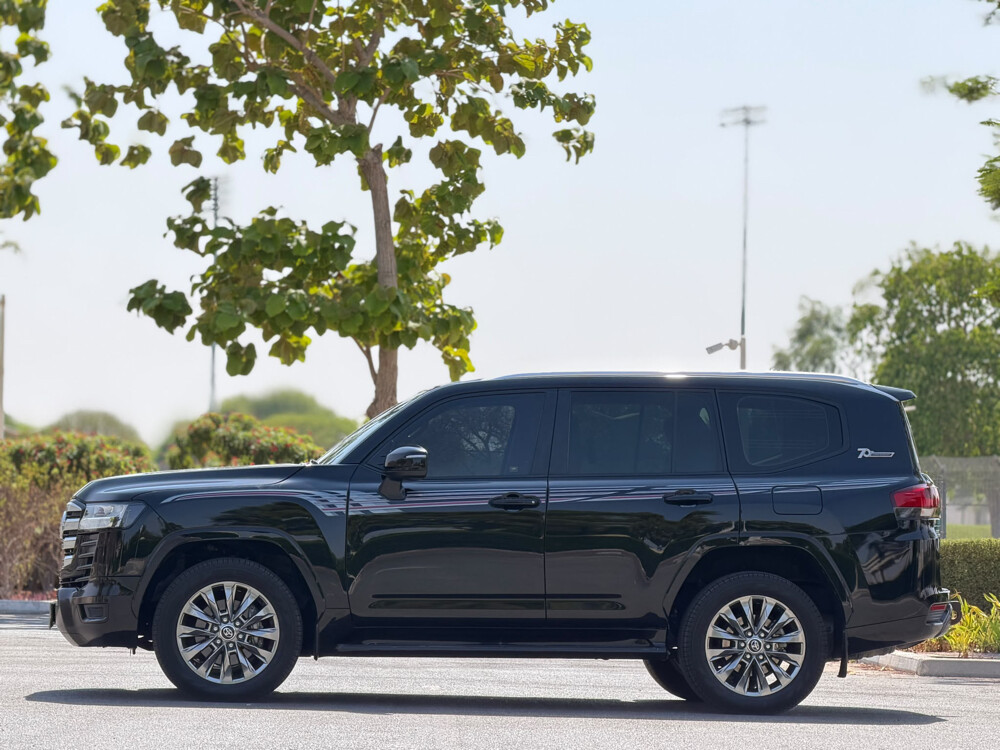 Toyota Land Cruiser GXR Twin Turbo  - 9