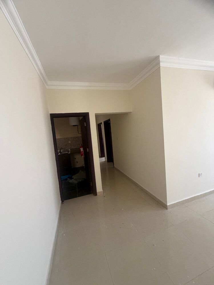 للايجارشقه ام قرن2غرف3حمام3500 - 13