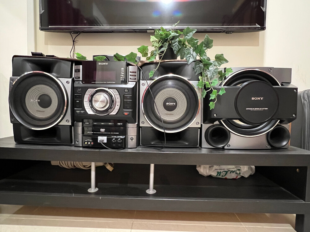 SONY HIFI MHC-GN1300D - 3
