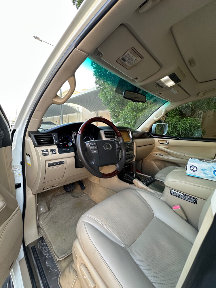 Lexus Lx 570  -2009 - 9