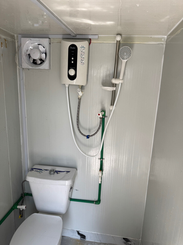 Cabin Washroom  - 6