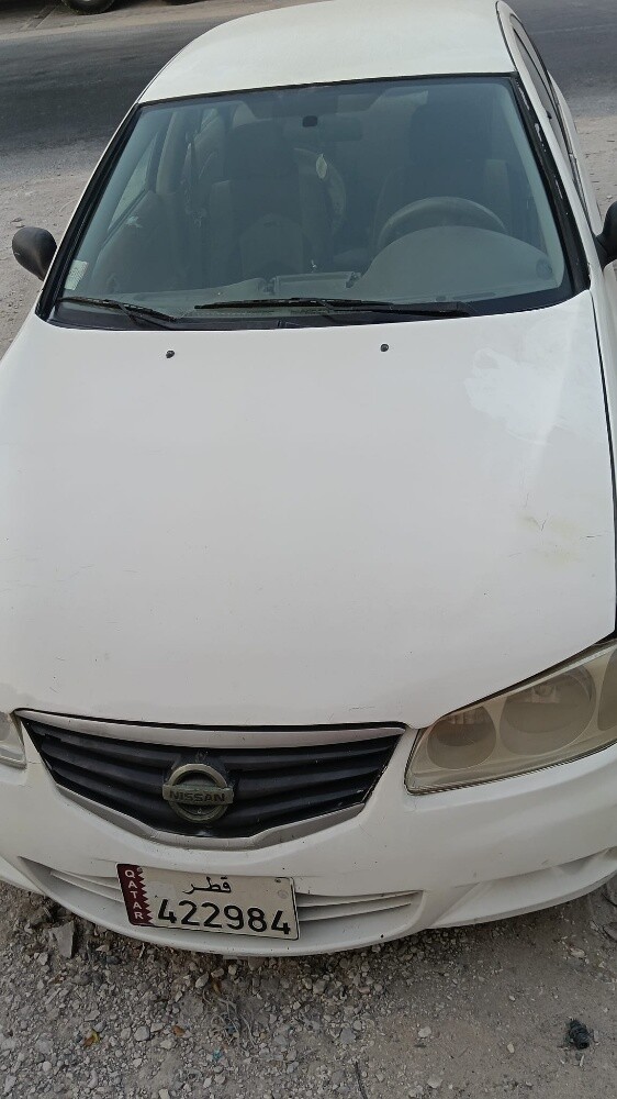 Nissan sunny 2010 model - 3