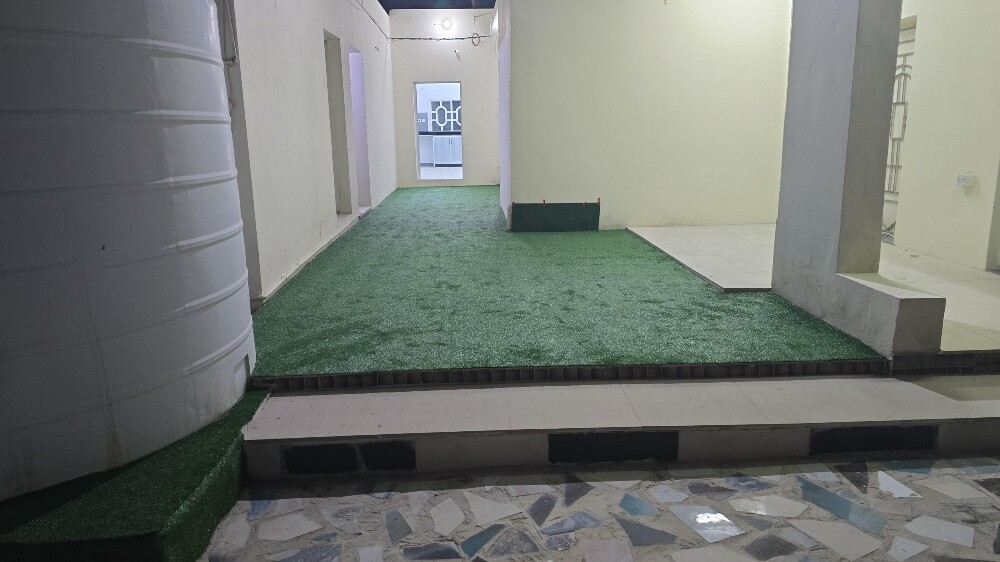 Large villa for rent - 4