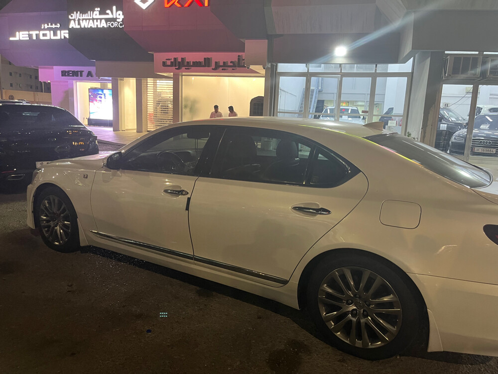 LEXUS LS460 L 2015 - 6