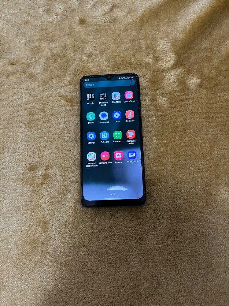 Samsung m12 - 2