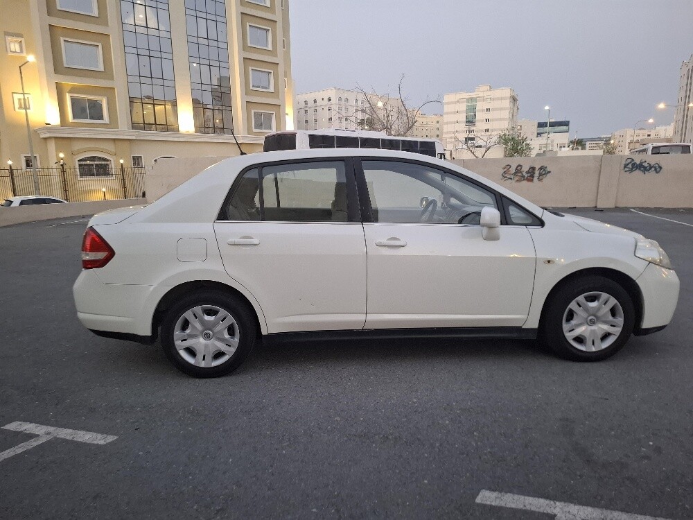NISSAN TIDA - 3