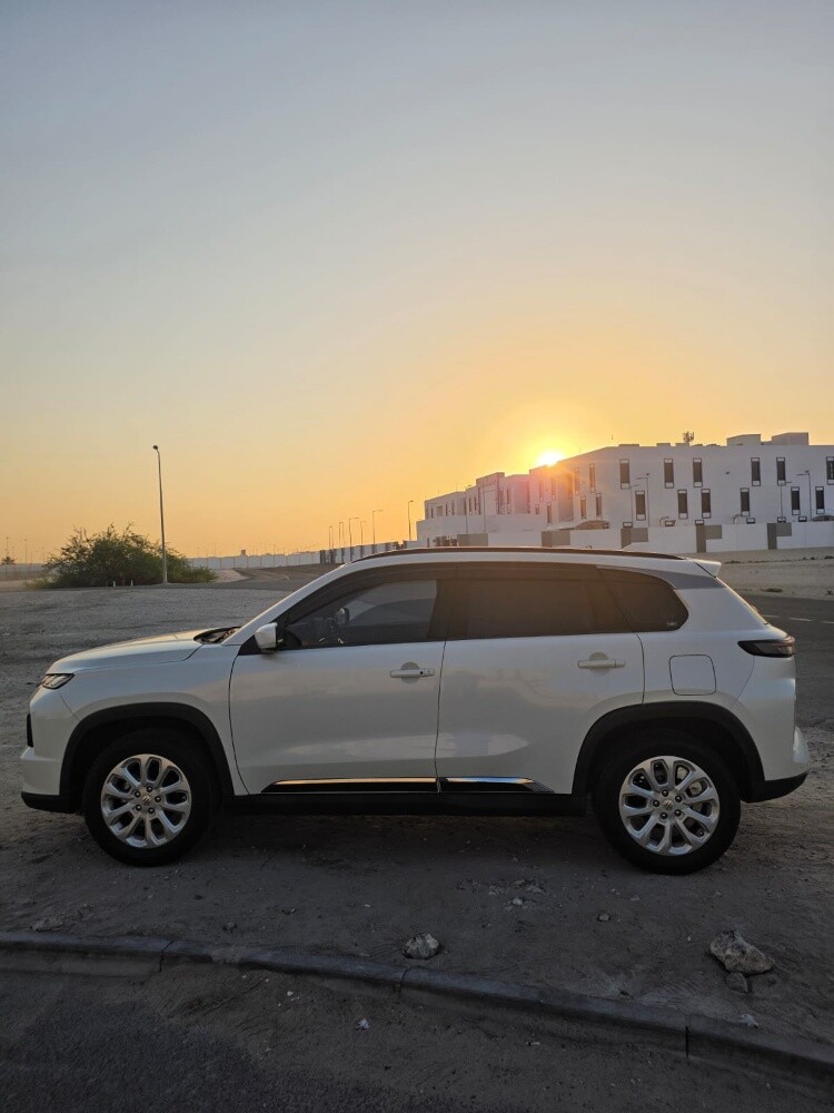 suzuki grand vitara hybrid - 2