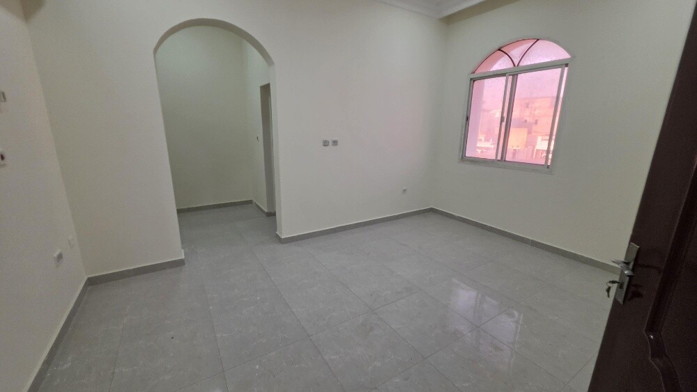 Standalone villa for rent in Umm Sa - 9