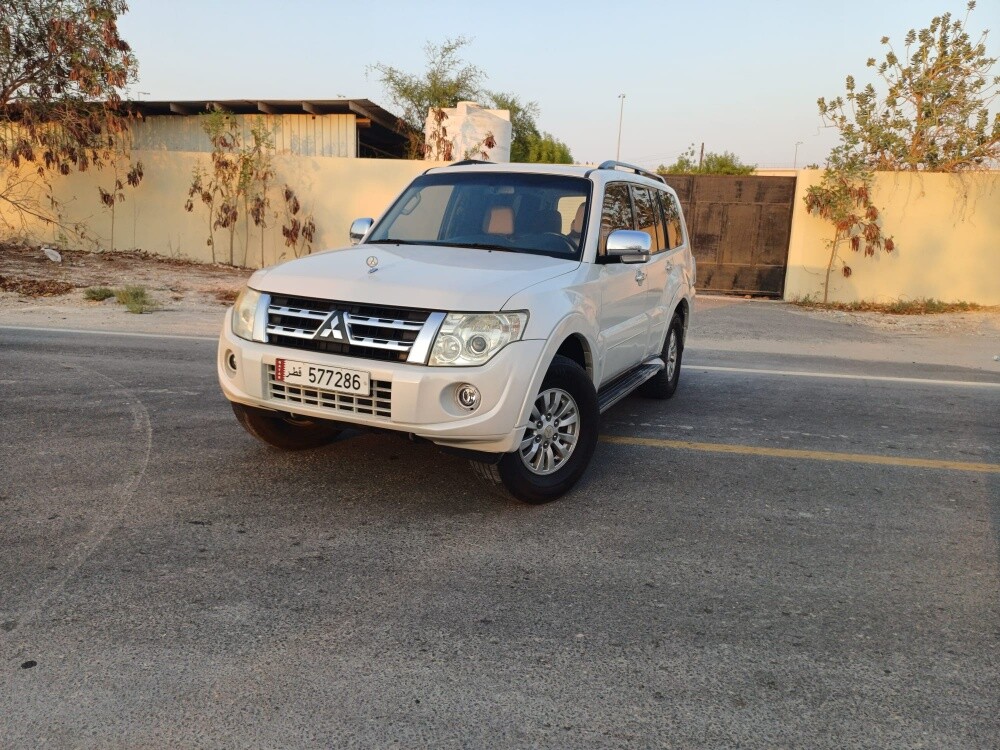 Mitsubishi Pajero GLS 2014 - 1