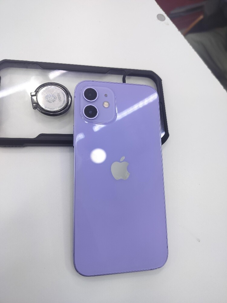 iPhone 12 64GB very good condition - 1