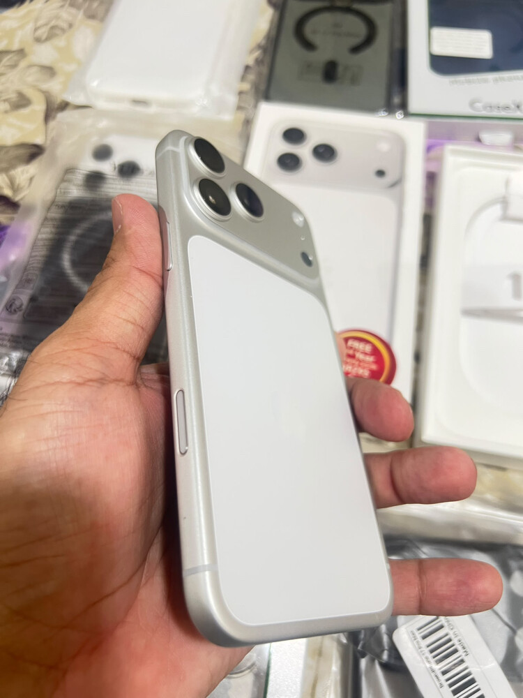 IPhone 17pro max 512GB - 4
