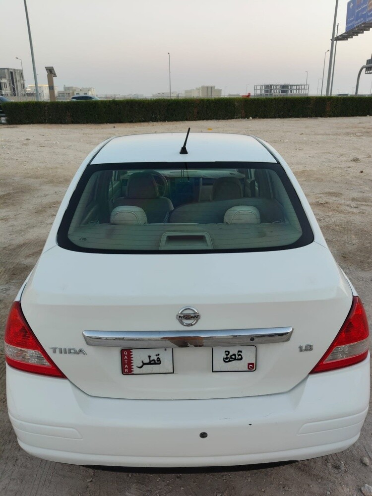 Nissan Tiida 1.8 2012 for sale - 8