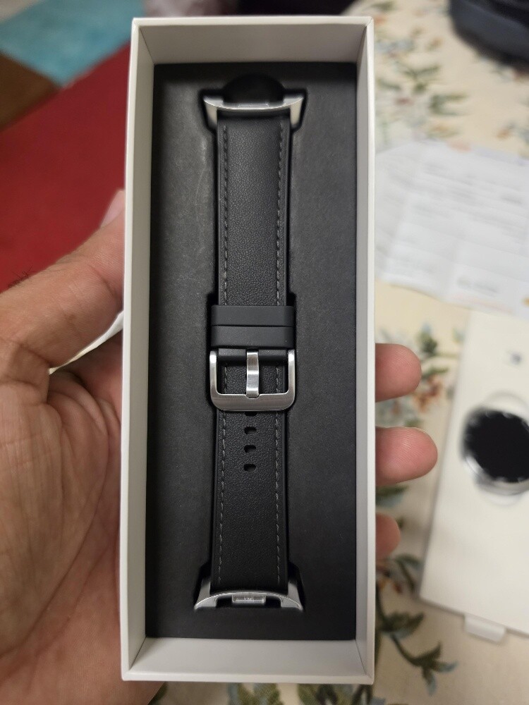 Samsung Galaxy Watch8 Classic LTE+W - 4
