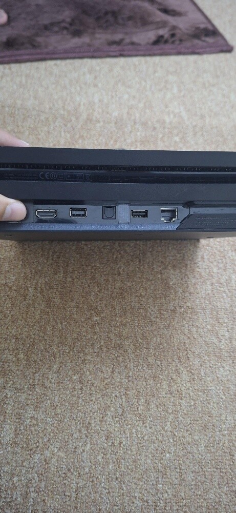 Ps4 pro 1tb - 2