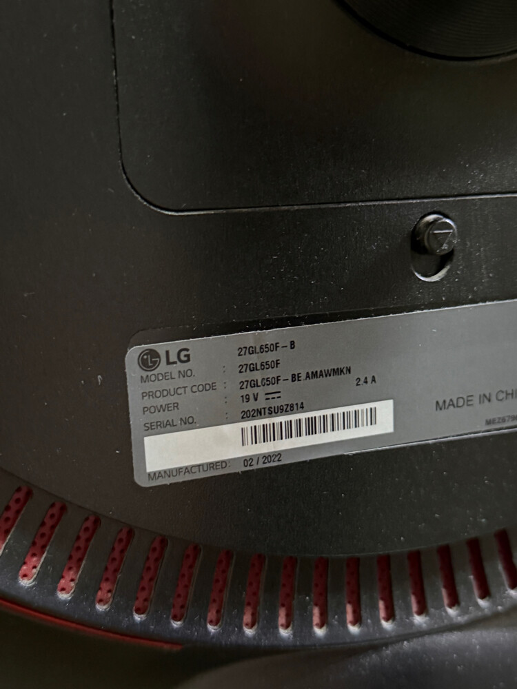 LG  gaming monitor 27 inch   - 4