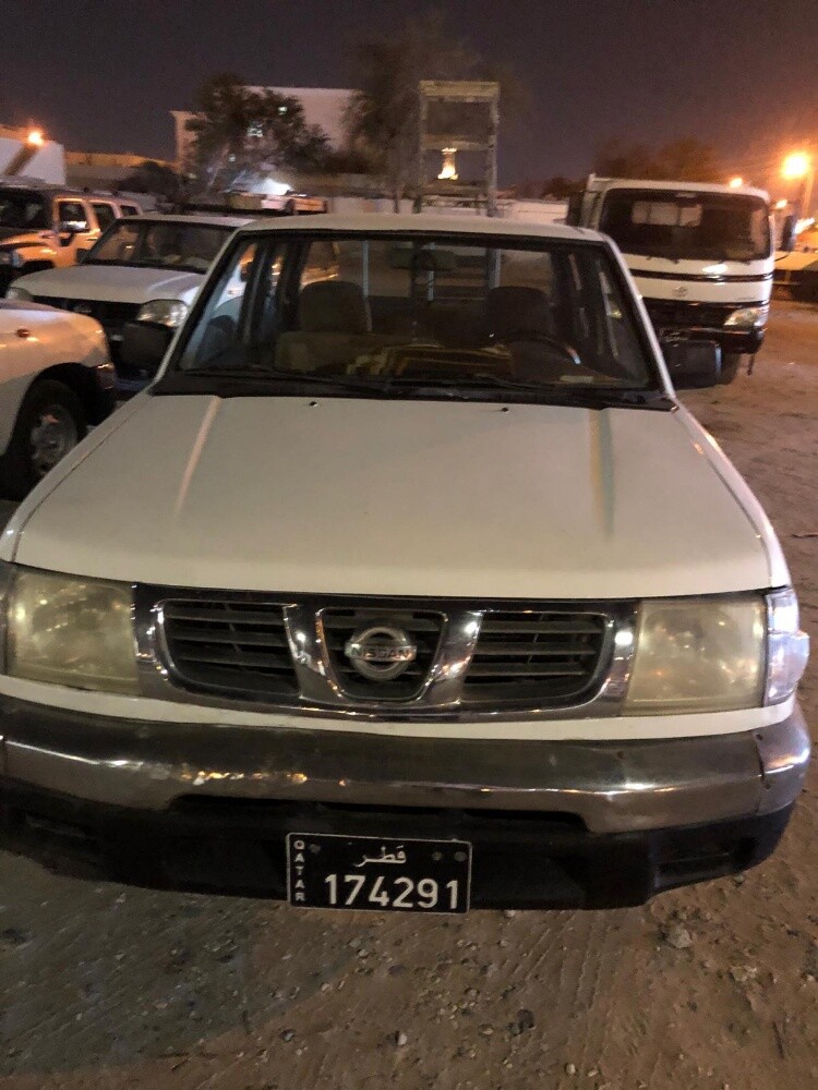 Nissan - 2