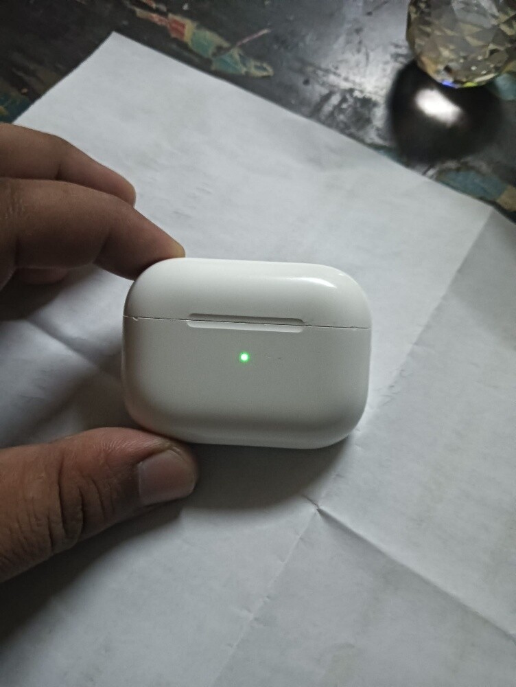 سماعات أبل إيربودز - 2