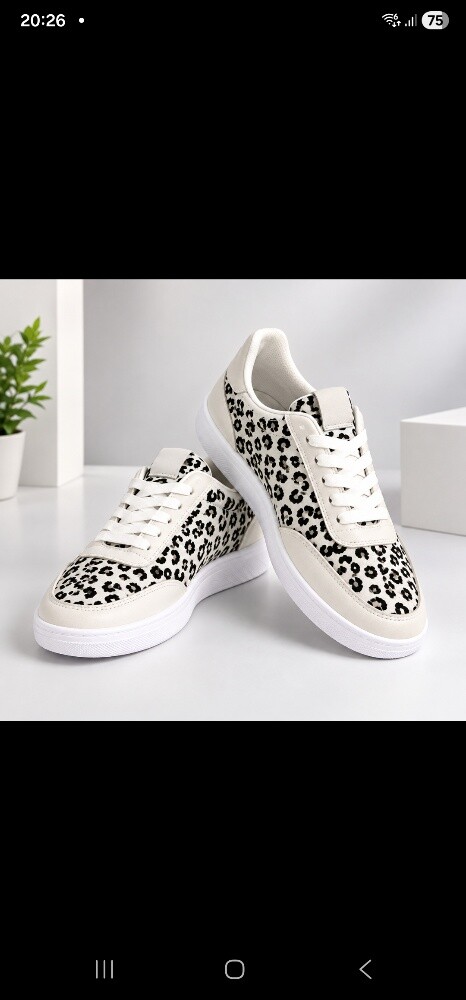 woman sneakers - 4