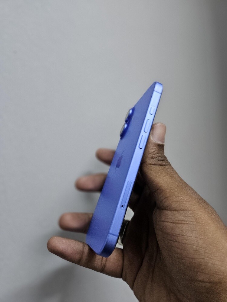 Iphone 16 128GB - 2