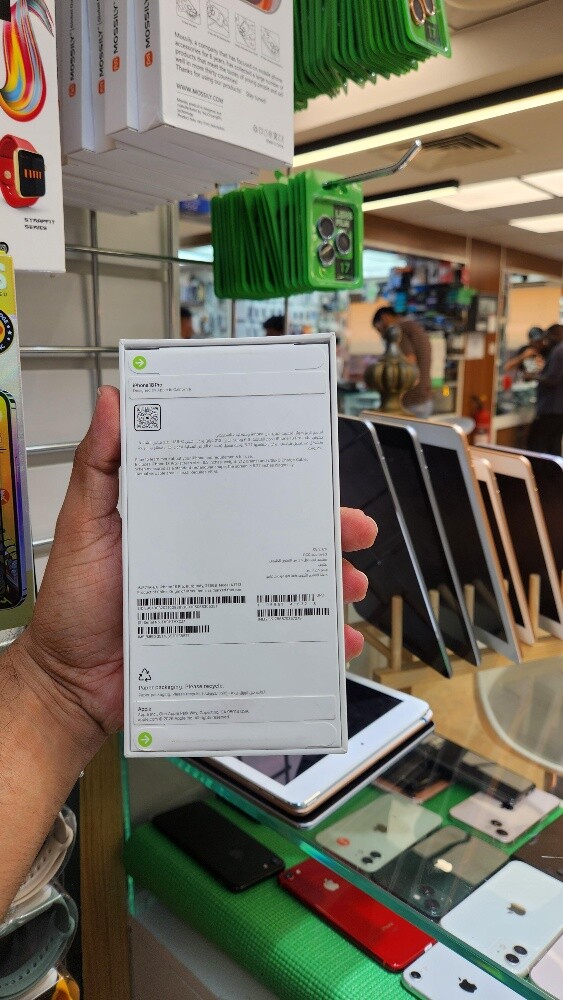apple iphone 18 pro 256gb - 4