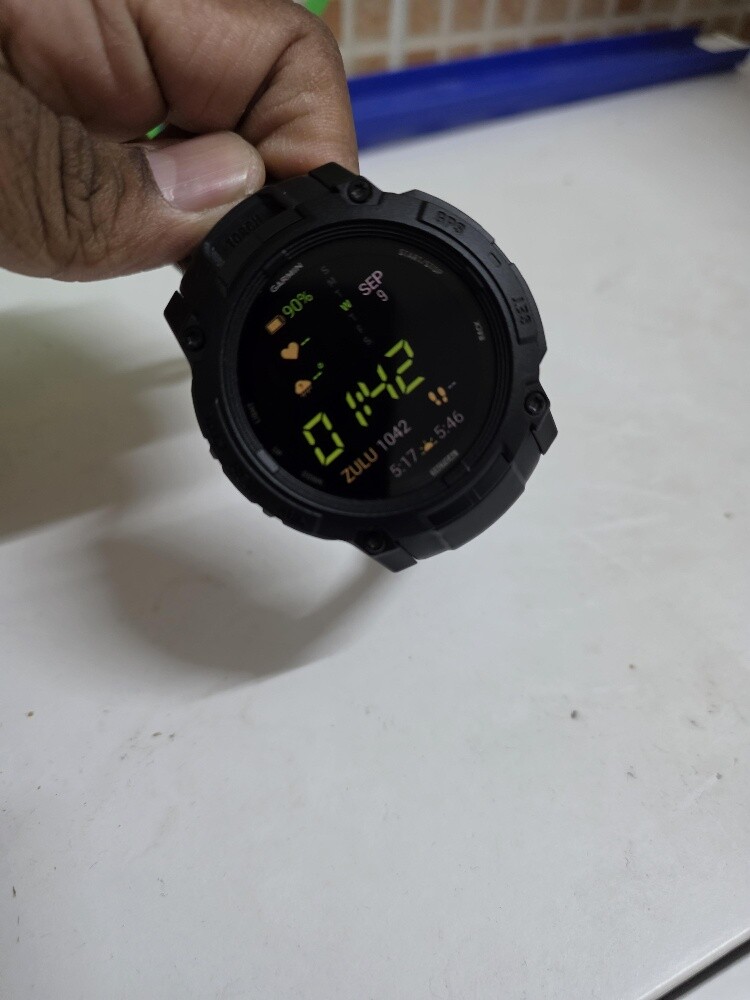 Garmin Instinct 3 Tactical Amoled - 1