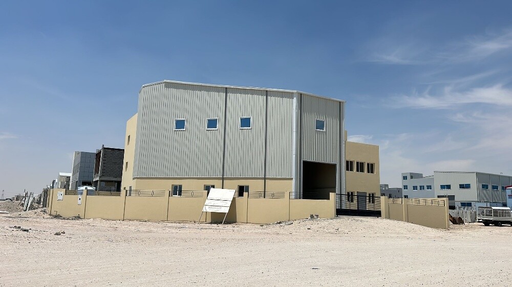 Warehouse for sale in Birkat Al Awa - 1