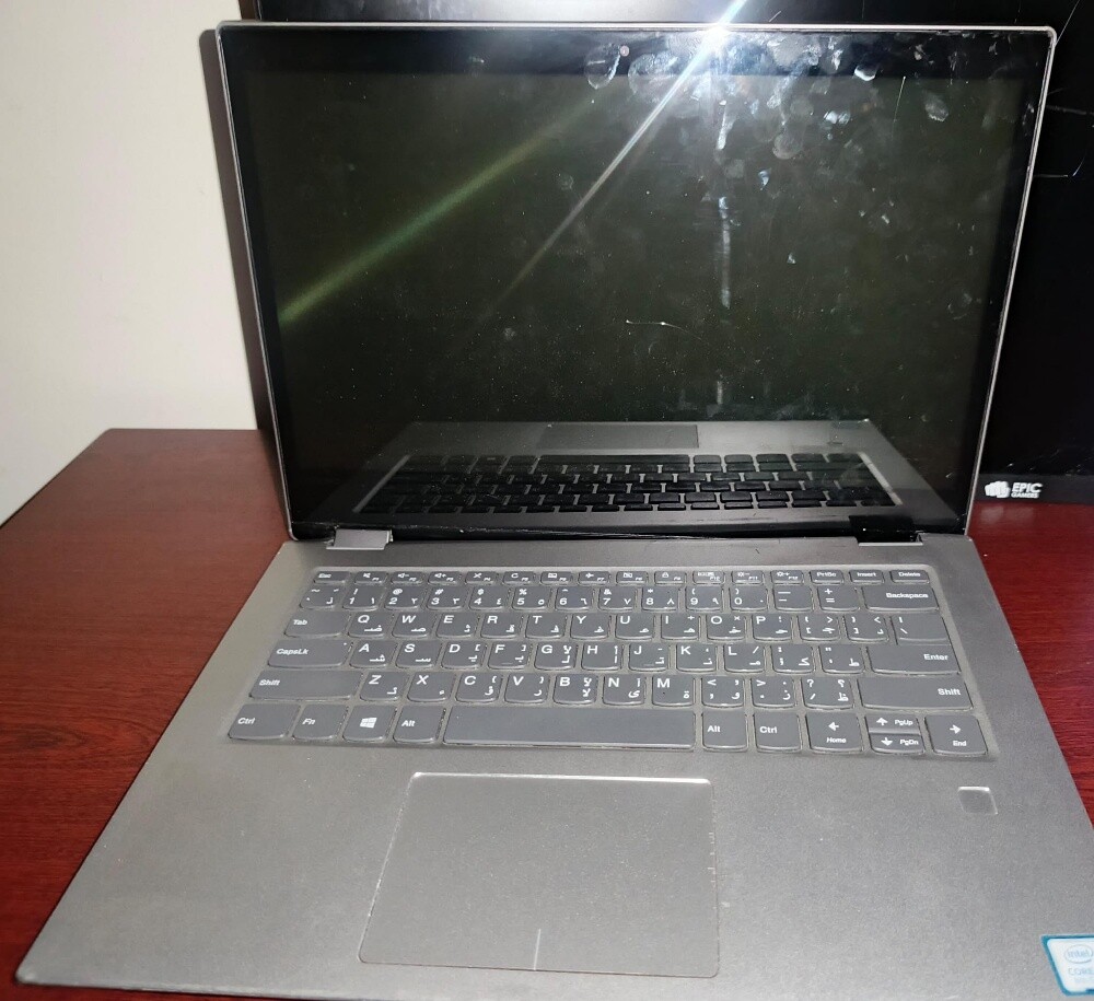 Lenovo yoga laptop i5 - 1