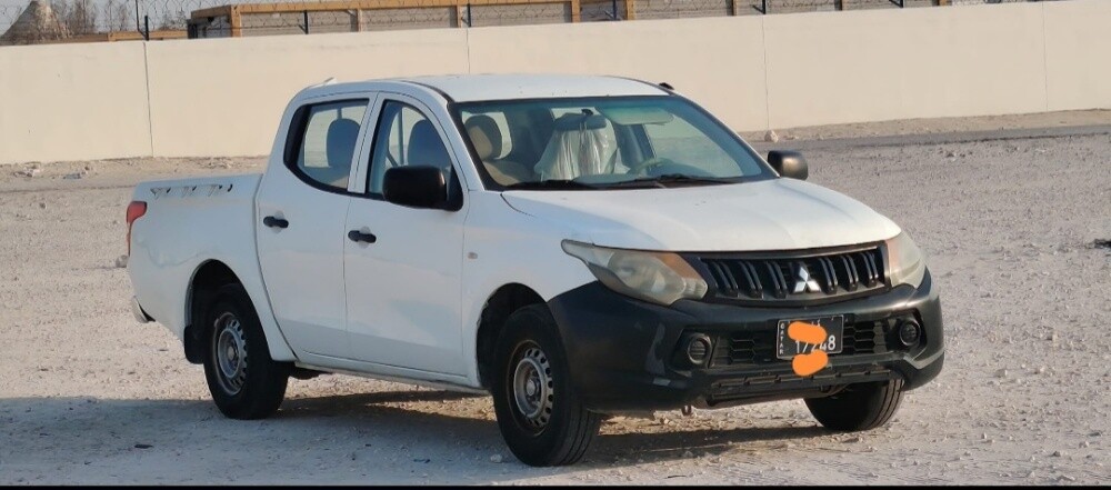 mistbushi L200 pickup 2016 - 1