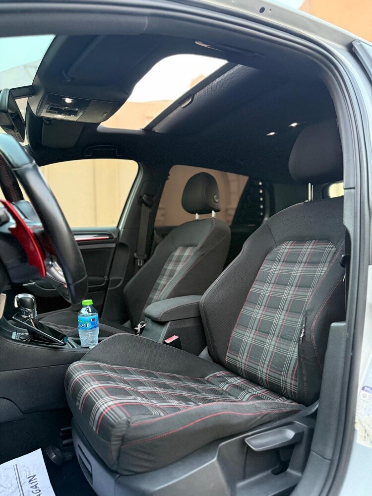 VW GOLF GTI - 3