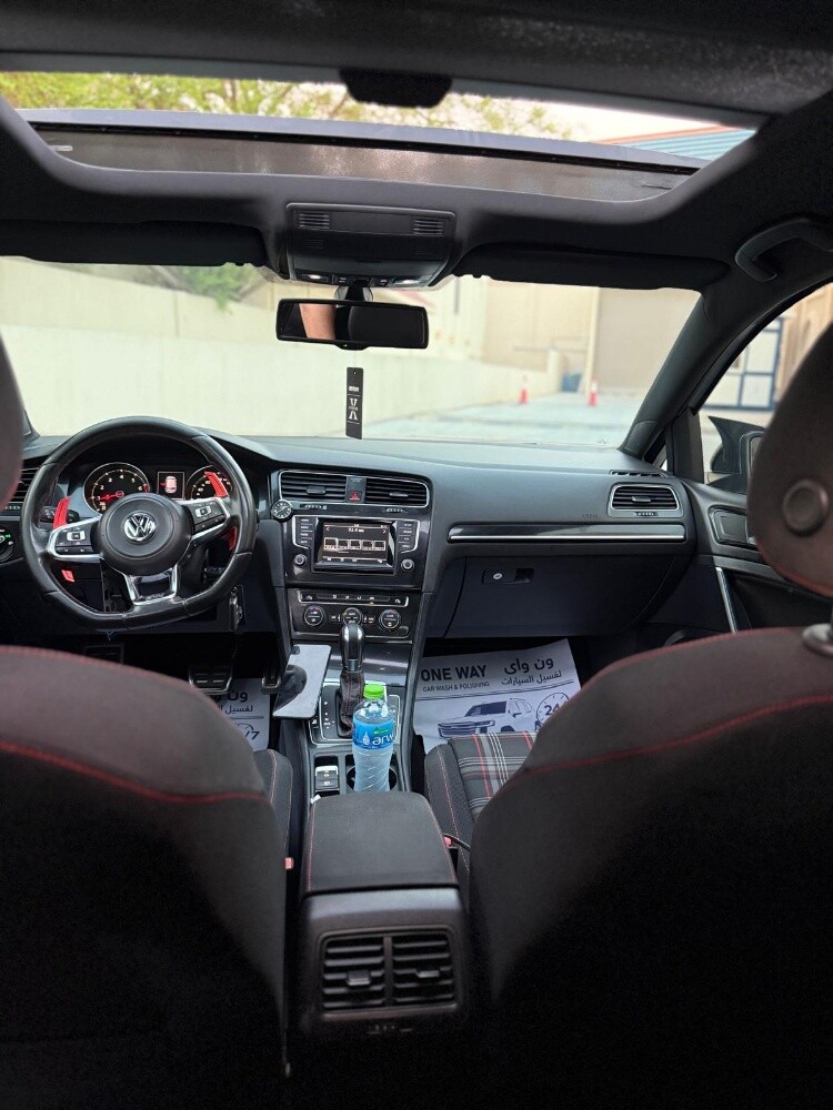 VW GOLF GTI - 7