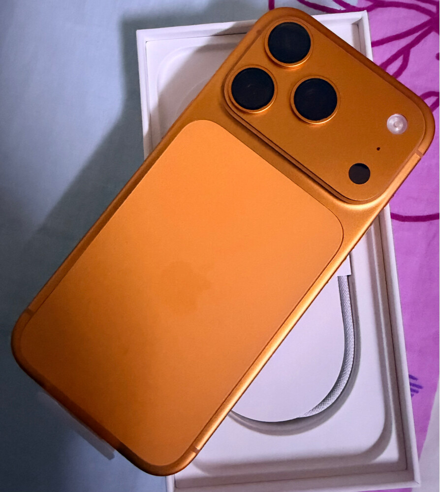 IPHONE 17 PRO. 1 TB - 5