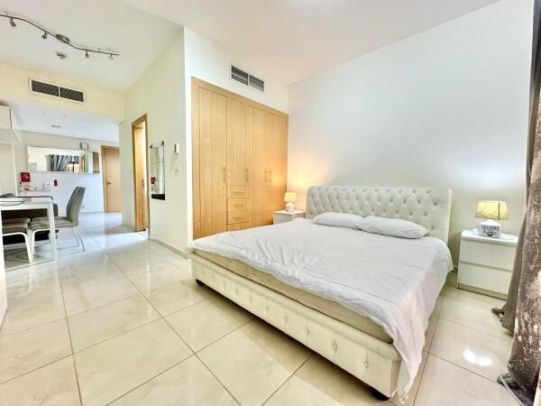 MODERN STUDIO FF TITLE DEED - 6