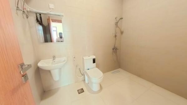 Brand New! 2 BHK in Al Muntazah - 10