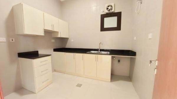 Brand New! 2 BHK in Al Muntazah - 4