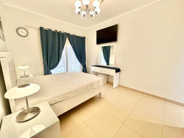 SPACIOUS ONE BHK FULLY FURNISHED - 10
